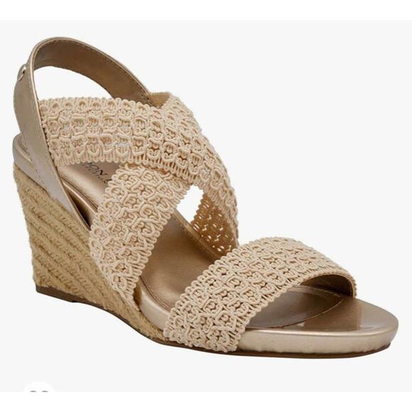 London Fog espadrilles shoes lacy fabric upper. Faux patent upper size 8 M - Picture 1 of 11